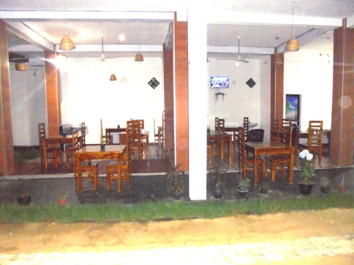 Surf Bay Resort Arugam Bay Exterior photo